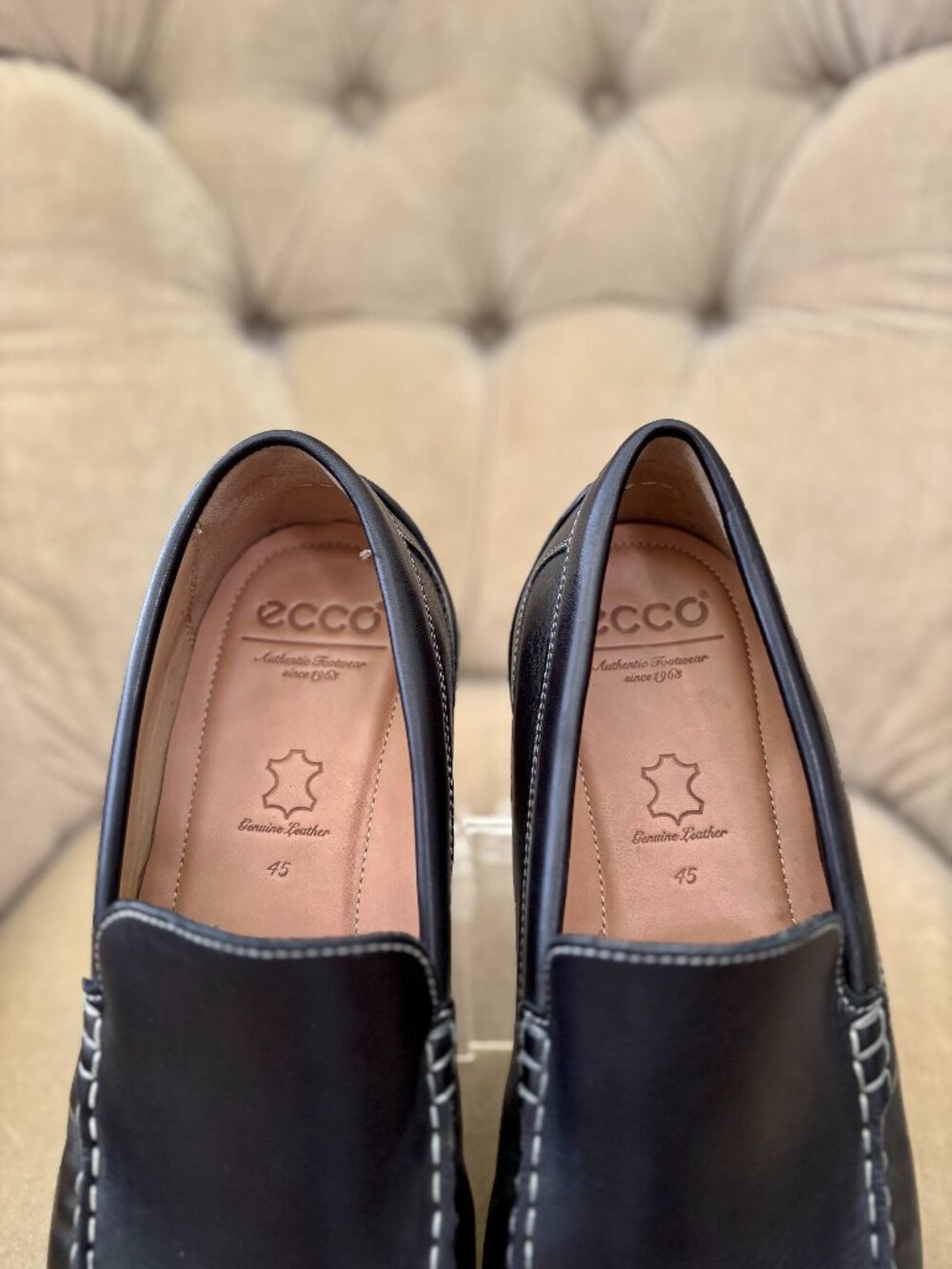 NEW Auth ECCO Men;s Black Leather Slip-on Loafer Driving Moccasin Shoes - Picture 2 of 9